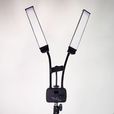 Kit FB Double Lamp - Kit Iluminação Led c/ Braço Duplo + Tripé FB