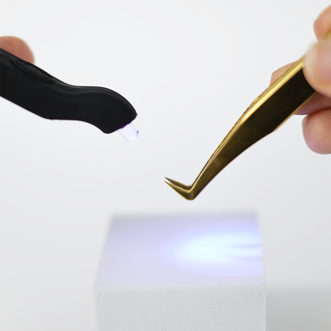 Mini Lâmpada UV para Extensão de Pestanas