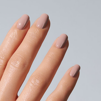 Resultado do American Creator Color Gel Zeal aplicado em unhas de acabamento brilhante