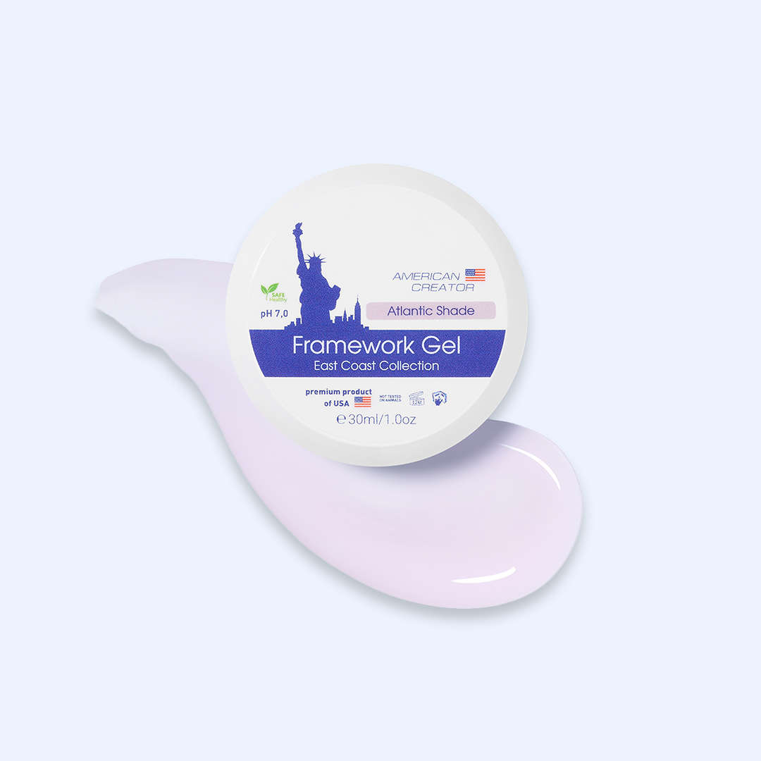 American Creator Framework Gel Atlantic Shade 30 ml com amostra lilás rosado pálido sobre fundo azul-claro