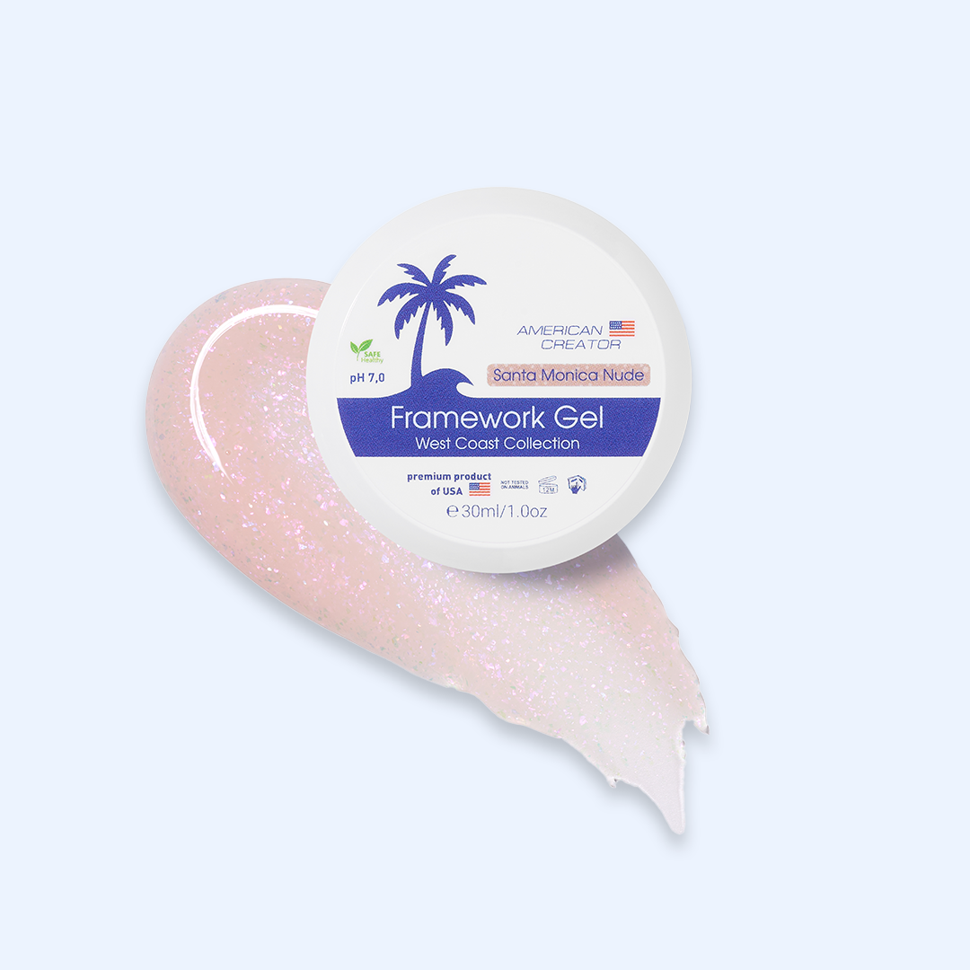 American Creator Framework Gel Santa Monica Nude 30 ml com amostra nude rosado com flocos iridescentes sobre fundo azul-claro