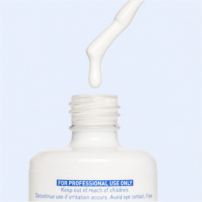 Aplicador com Base Gel Whiteful American Creator e frasco aberto