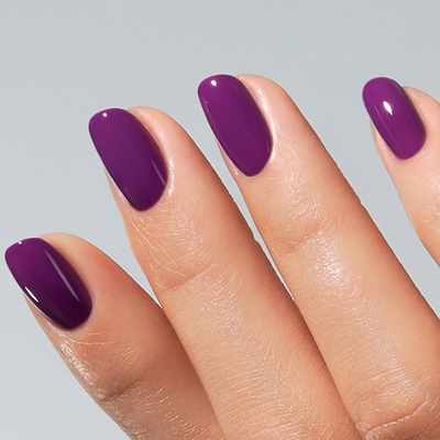 Unhas com Color Gel Ink American Creator roxo ameixa brilhante