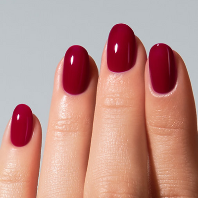 Unhas com Color Gel Mettle American Creator vermelho vinho profundo brilhante