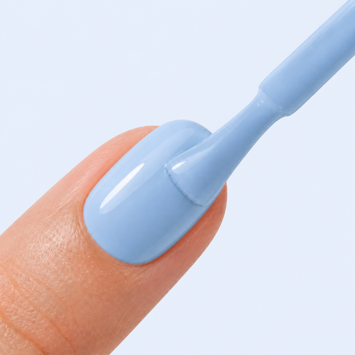 Aplicacao do Color Gel Mist American Creator azul pastel nevoa na unha