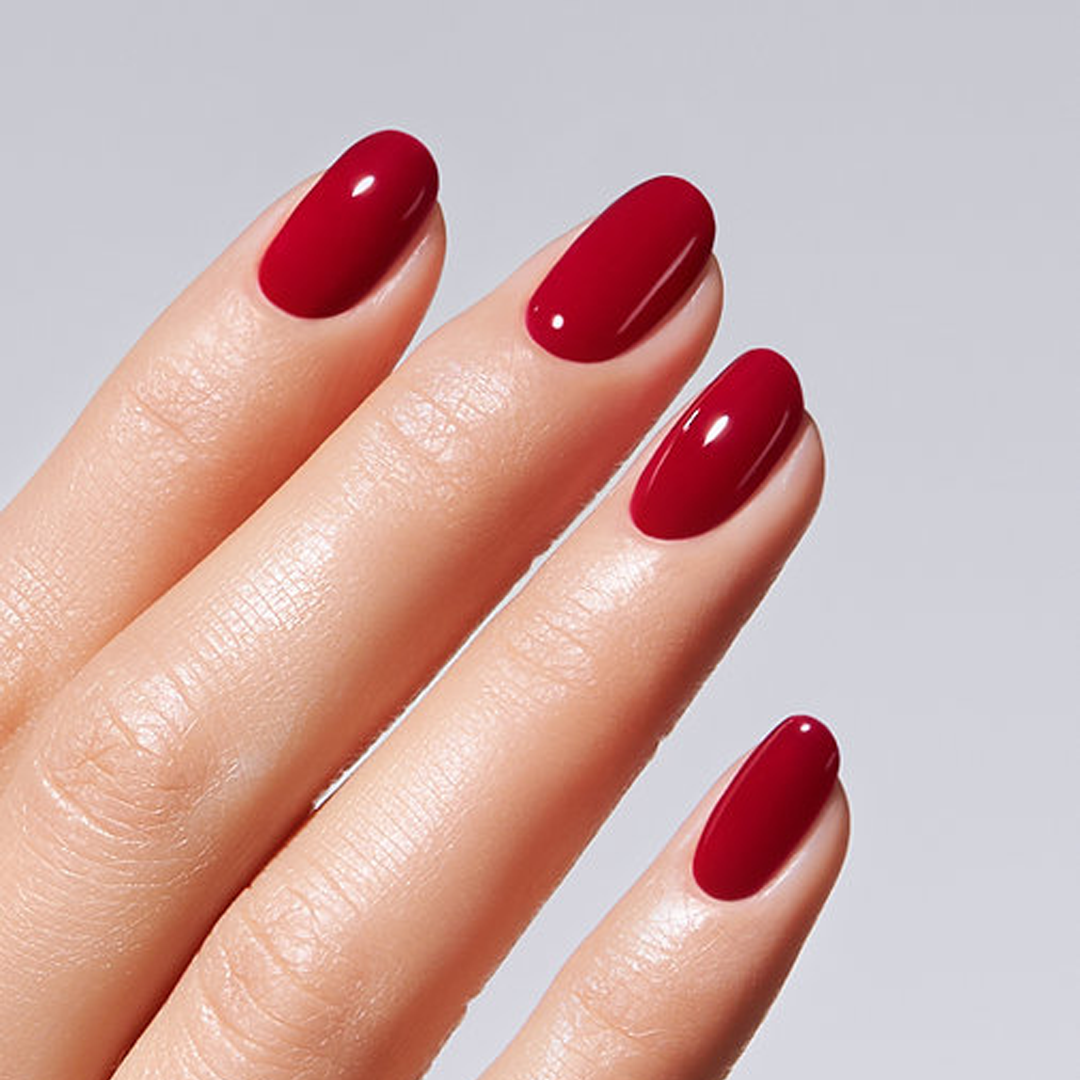 Unhas com Color Gel Thought American Creator em tom castanho vinho escuro brilhante