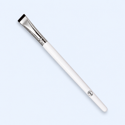 Pincel Early Wide Brush numa hero melhorada para ecommerce