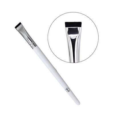 Pincel Early Wide Brush com detalhe da cabeça plana
