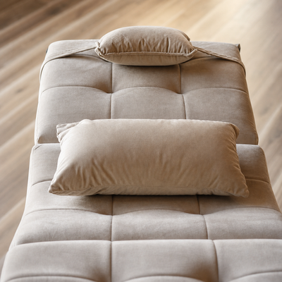 Detalhe das duas almofadas da Lash Bed FB Comfy bege