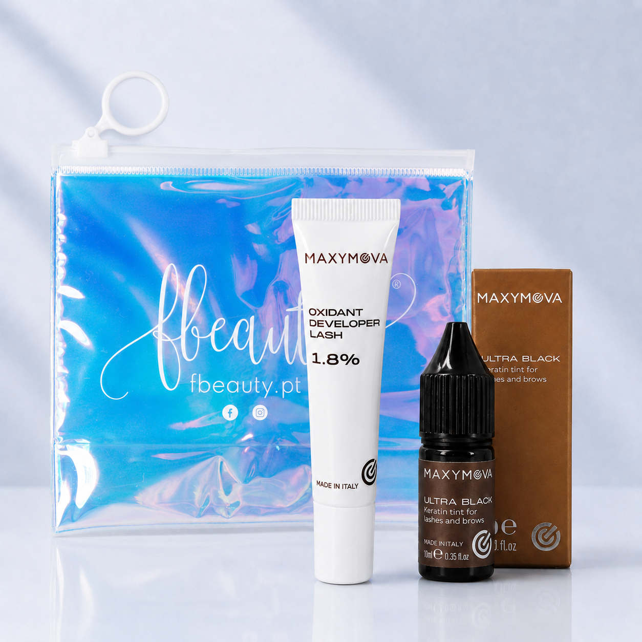 Kit Maxymova Ultra Black Keratin com tinta, oxidante e bolsa FBeauty em vista principal
