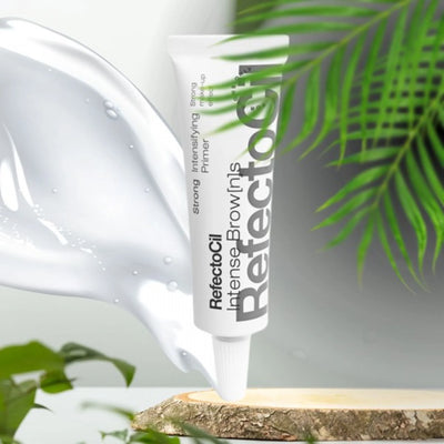 RefectoCil Primer Intensificador Strong Intense Browns — tubo Strong em composição com água e folhas; SKU 05034