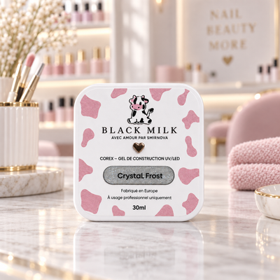 Gel Construtor Corex Crystal Frost Black Milk 30 ml - Smirnova - produto em ambiente de salão sem pessoas