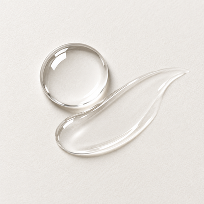 Glossy Top Gel 4.0 No Wipe Black Milk 15 ml - Smirnova — textura e acabamento