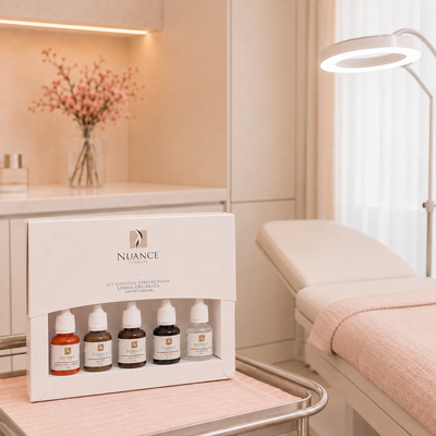 Kit Nuance Essential Sobrancelhas Linha Orgânica em ambiente de salão