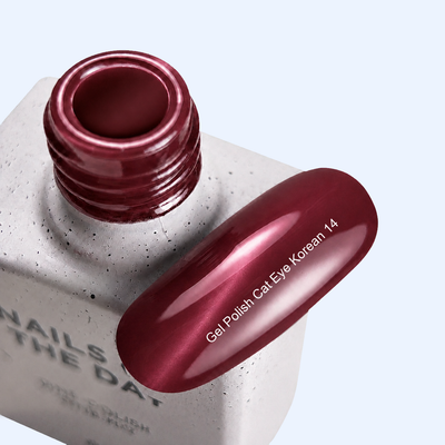 Verniz Gel Cat Eye Korean 14 NailsOfTheDay